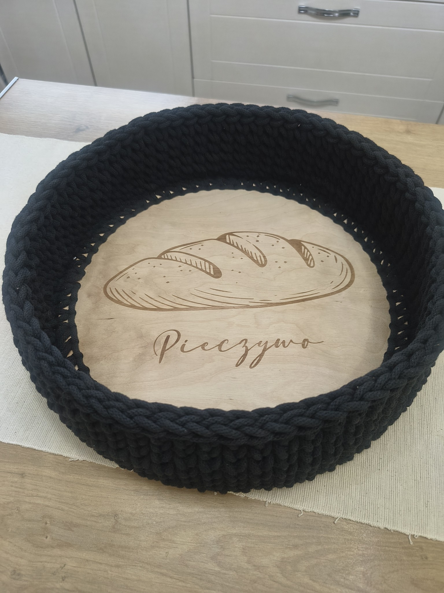 Kosz do pieczywa Handmade - Black Table